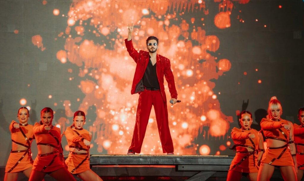 Anirudh Ravichandran electrifies the Hyderabad stage.